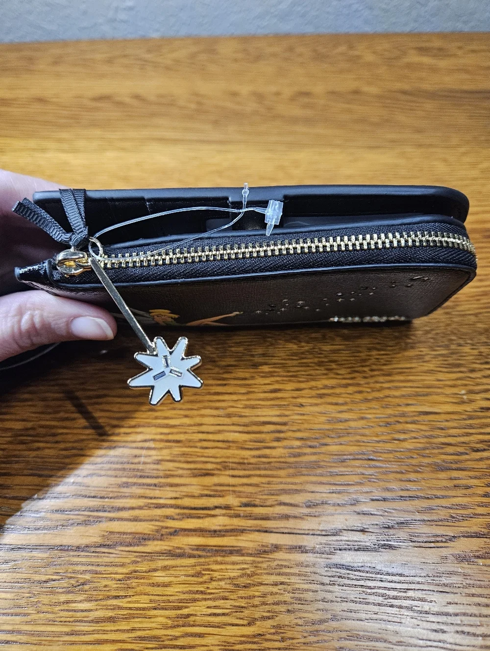 kate spade X Disney Tinker Bell Bi-Fold Wallet - Picture 4 of 7